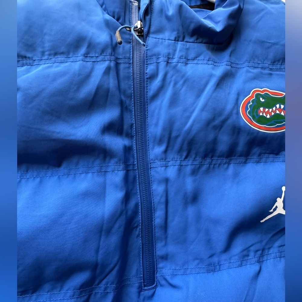 Nike Air Jordan Florida Gators Puffer Vest - Picture 8 of 9